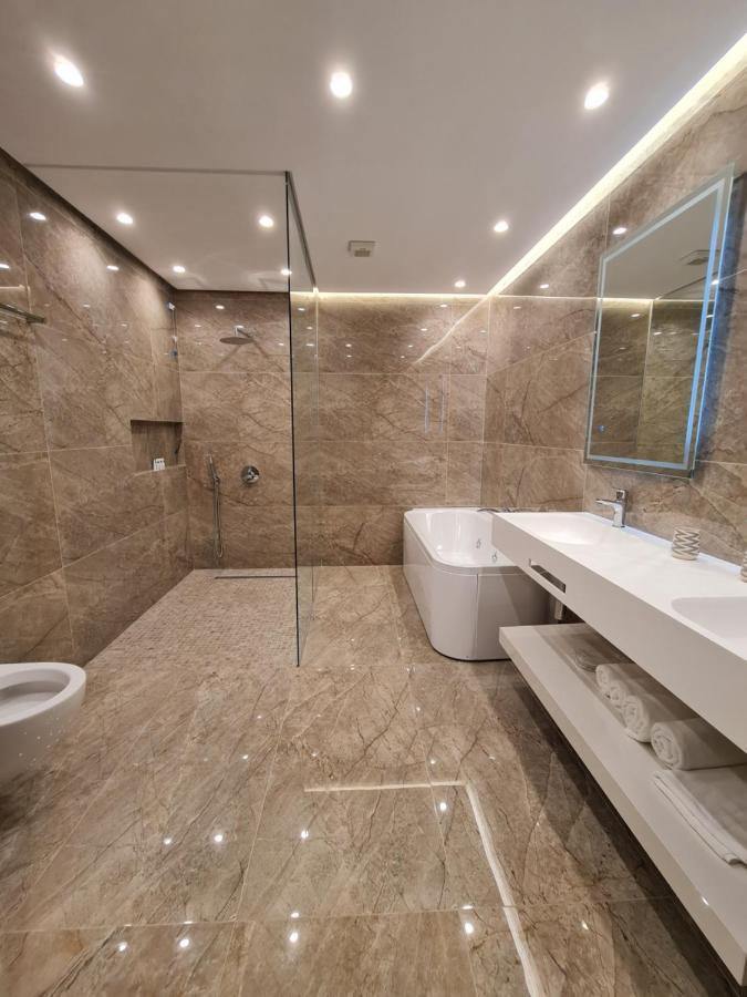 Hotel Aross Kanine Экстерьер фото