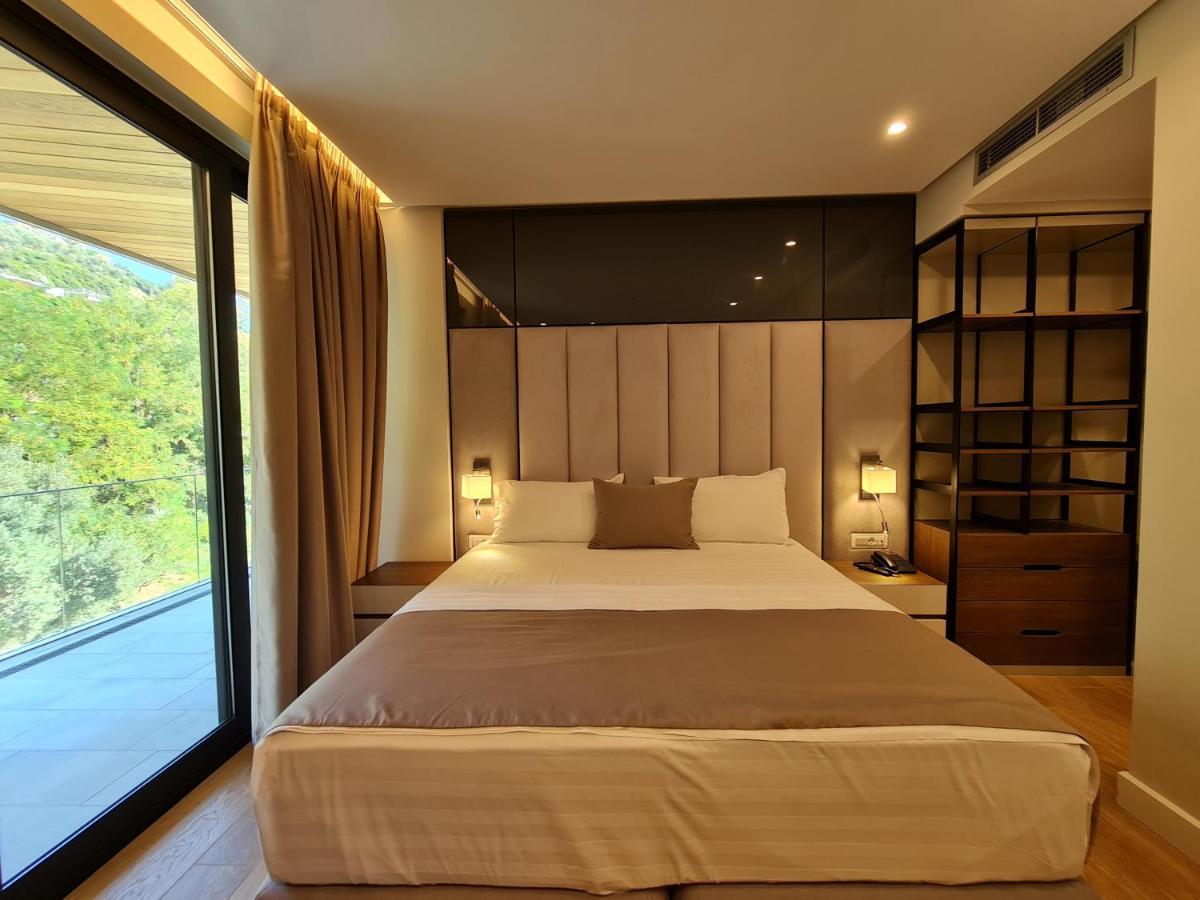 Hotel Aross Kanine Экстерьер фото